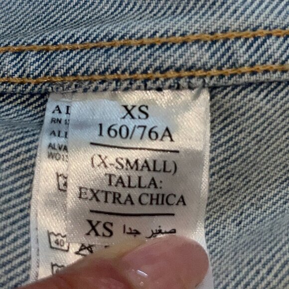 ALLSAINTS ALVA OVERSIZED BLUE DENIM VEST FRONT BUTTONS & LOGO BACK RING EUC  XS - Picture 12 of 13